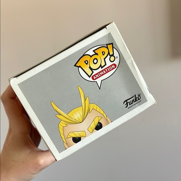 Funko Pop! Animation All Might Vinyl Figure - Picture 4 of 7